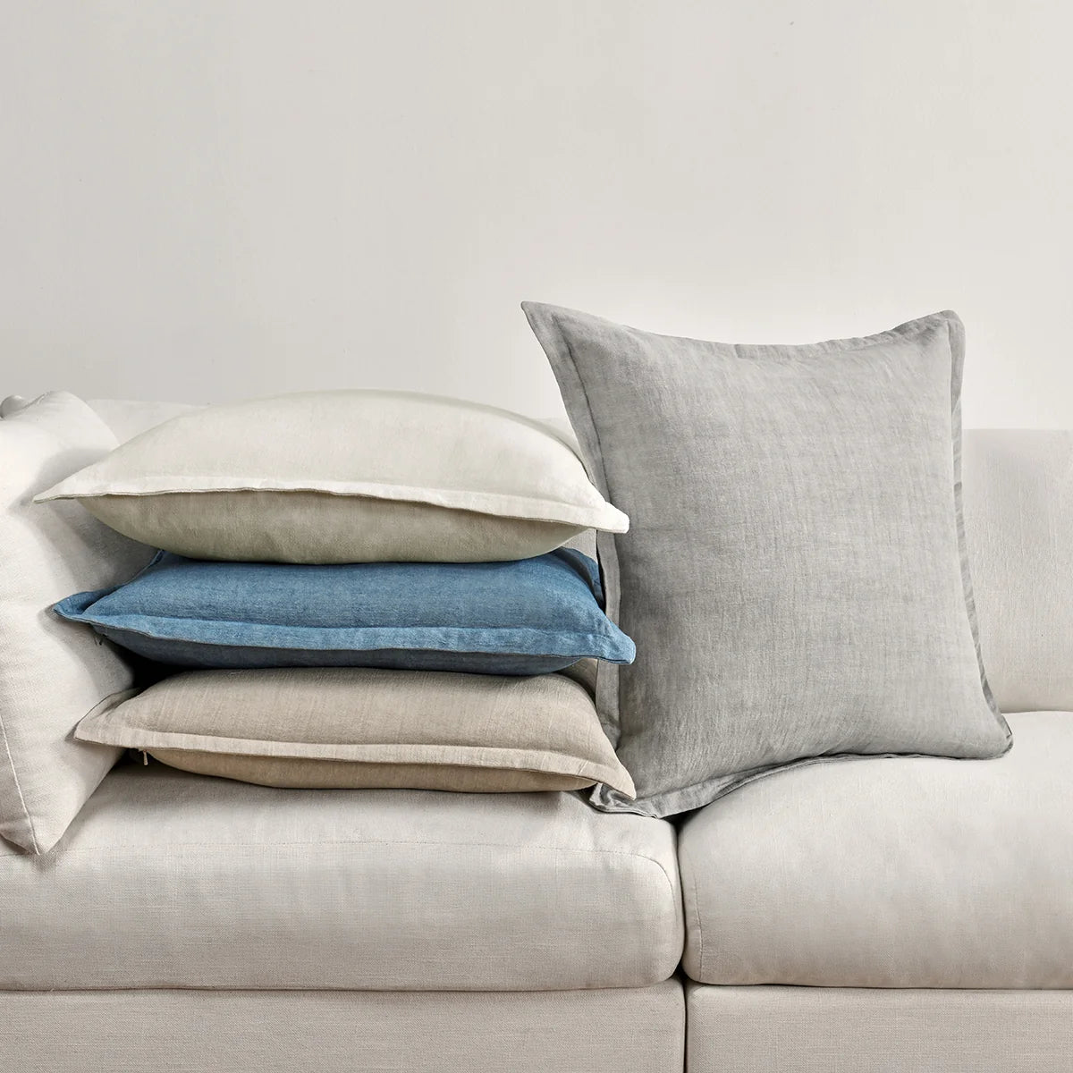 Sun Washed Linen Pillow | 22"x22"